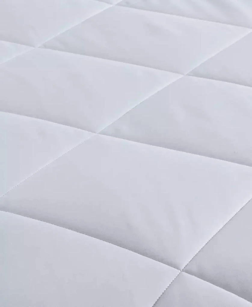 Sharper Image Cooling Touch Oversized Down Alternative Comforter 7