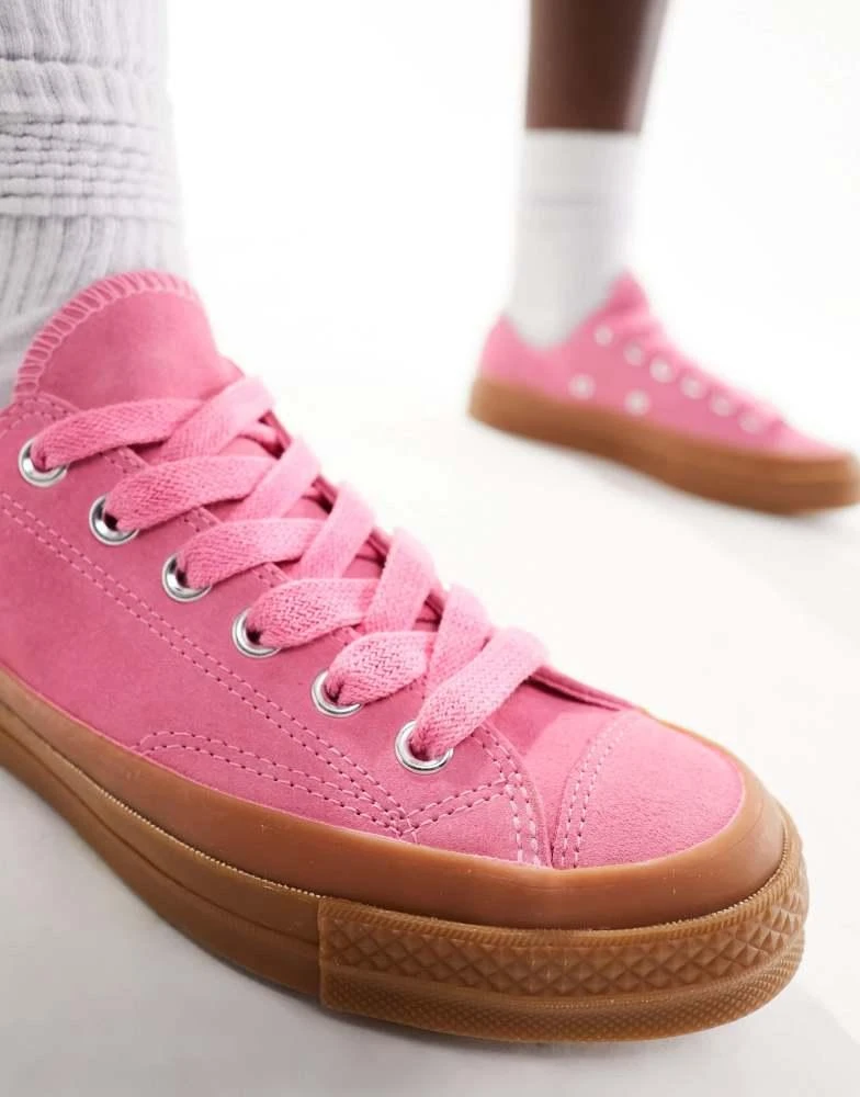Converse Converse Chuck 70 Ox trainers in pink with gum sole 3