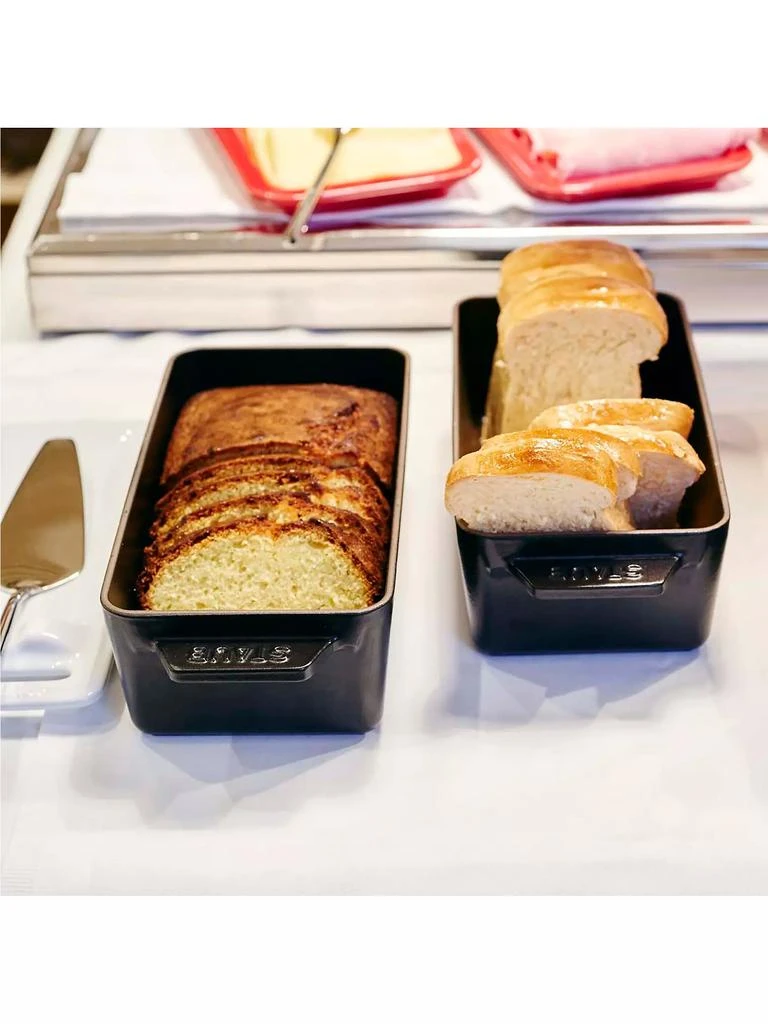 Staub Cast Iron Loaf Pan 4