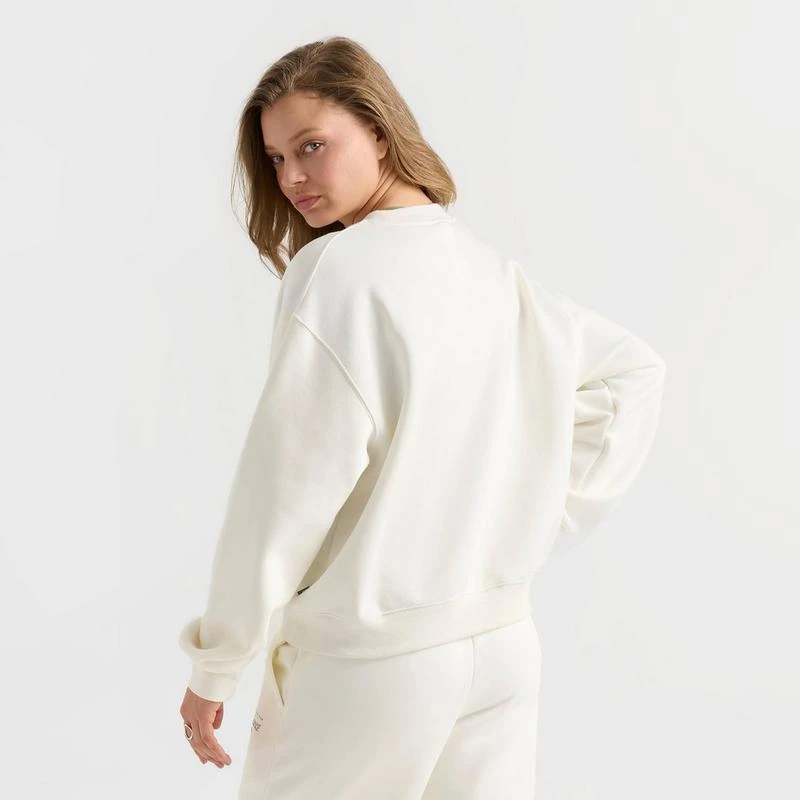 New Balance Women's New Balance Logo Crewneck Sweatshirt 4