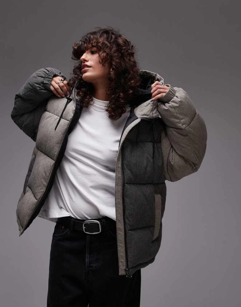 Topshop Topshop checkered puffer coat in nylon in multi 1