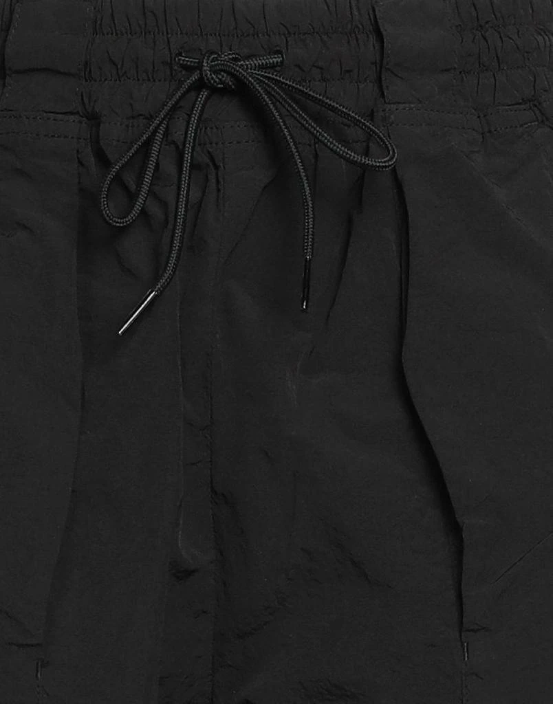 Holden Shorts & Bermuda 4
