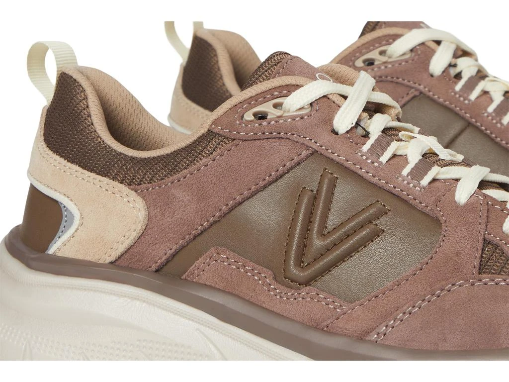 VIONIC Walk Max Skyline 6