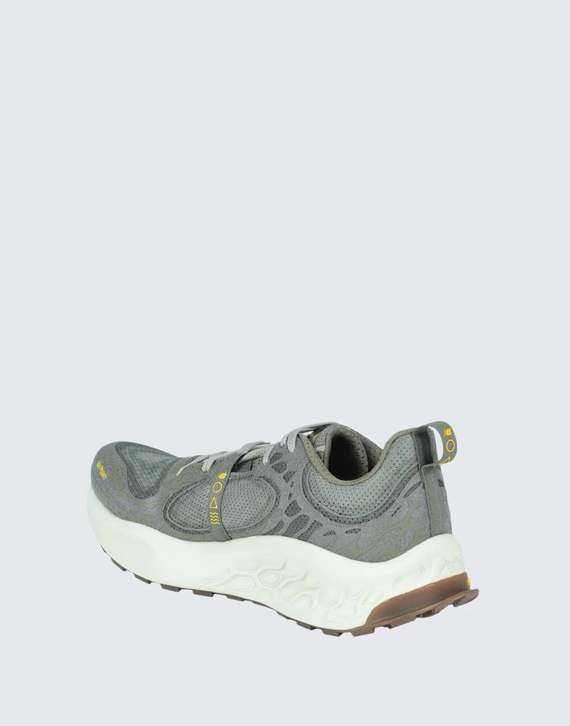 New Balance Sneakers 3