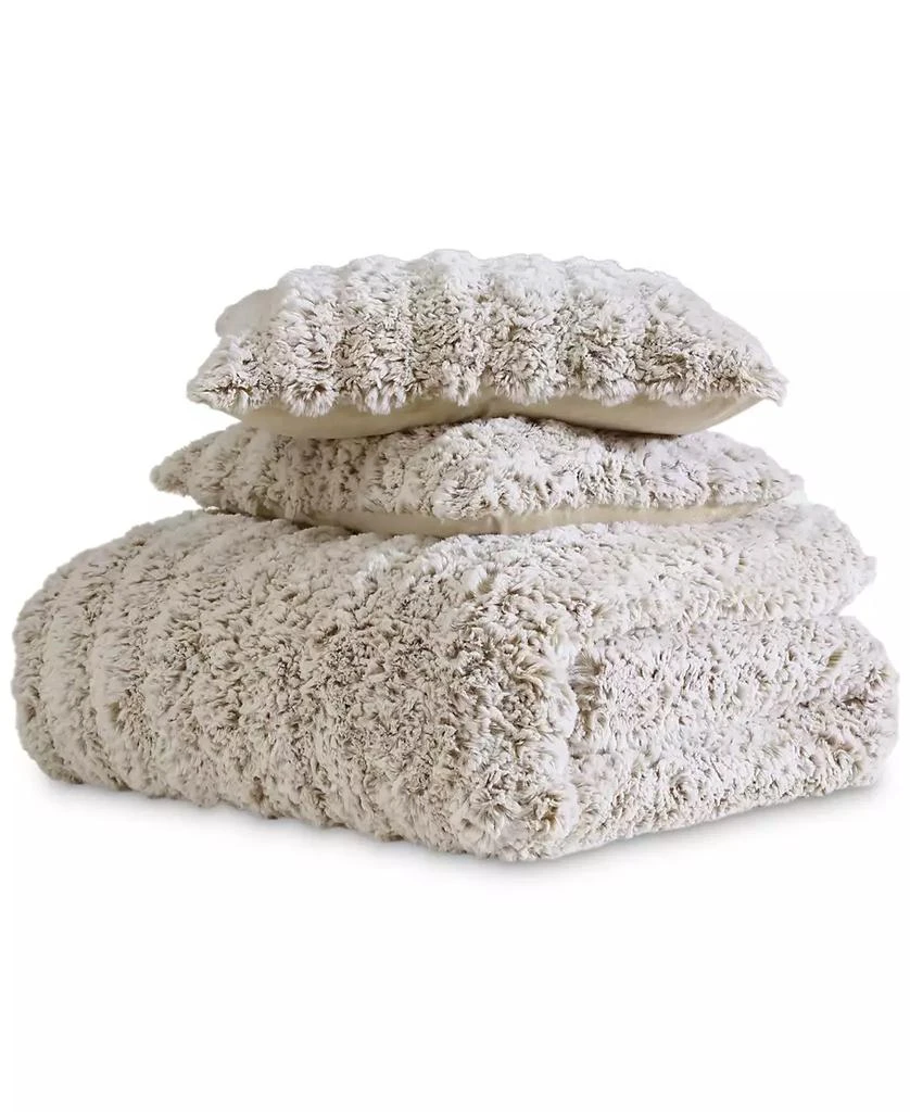 UGG Balboa Plush Comforter Set 4