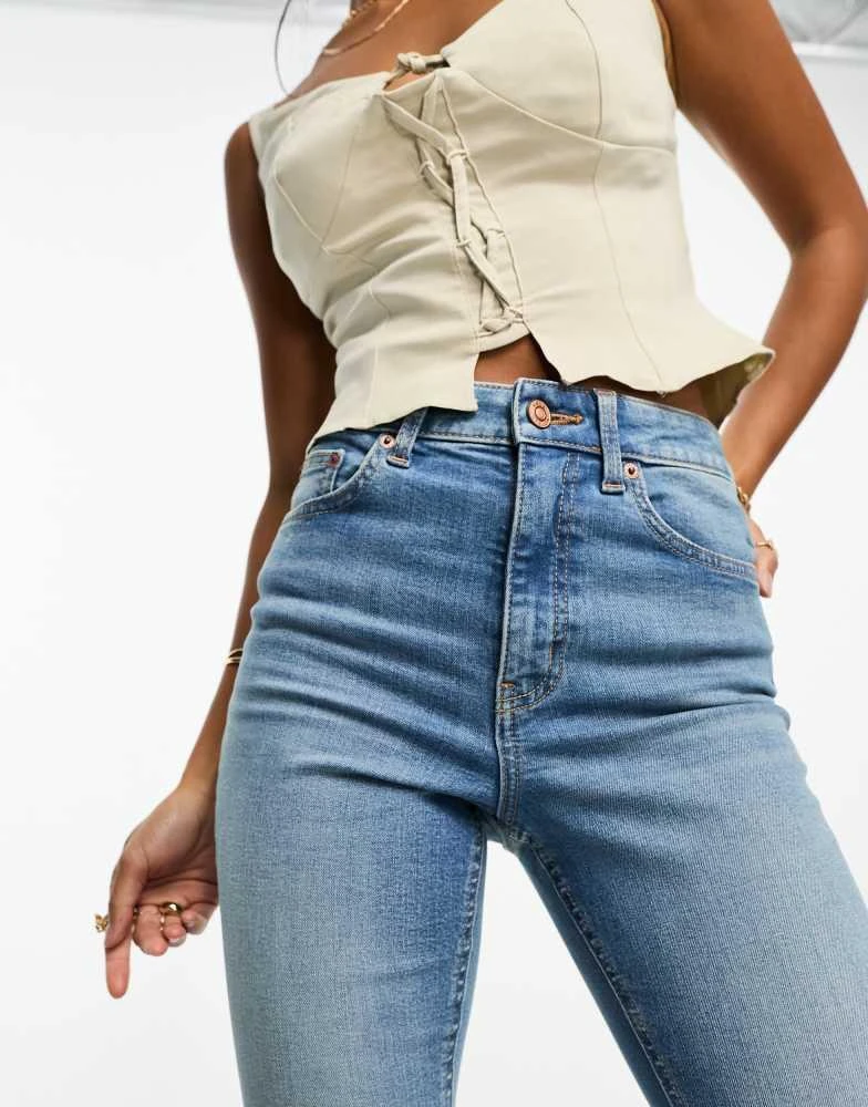 ASOS ASOS DESIGN Petite ultimate skinny jeans in mid blue 2