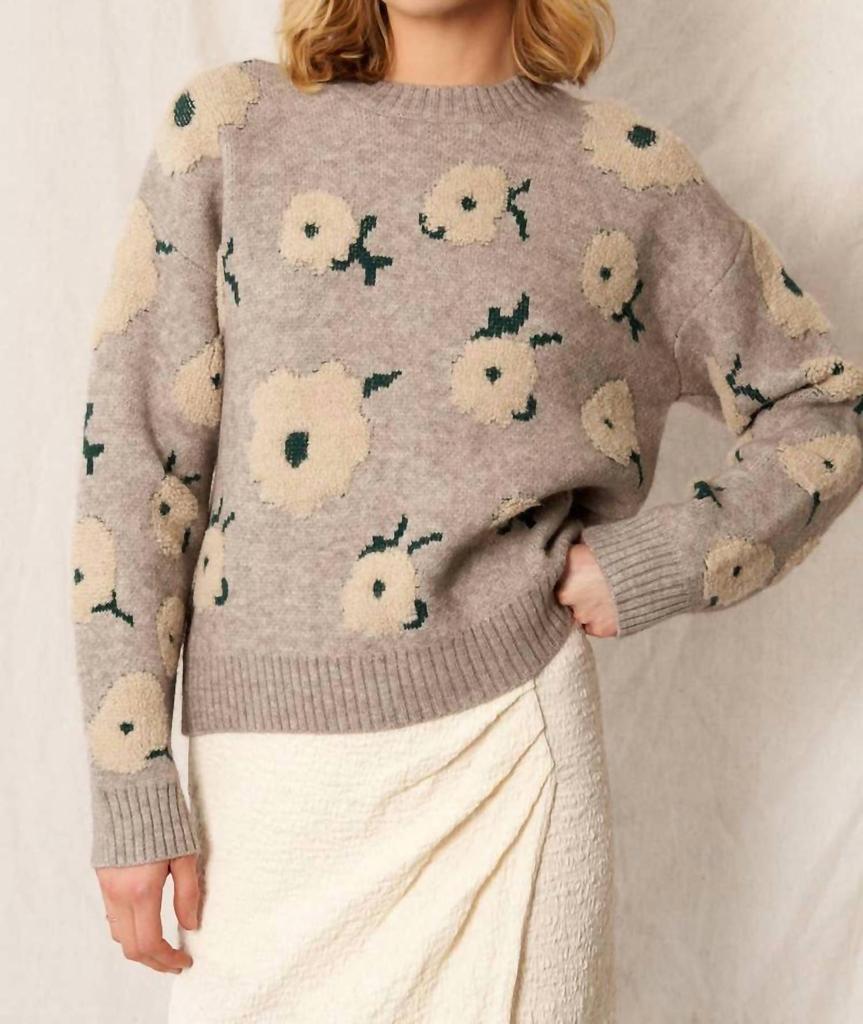 En Creme En Creme - Flower Cloud Pullover Sweater