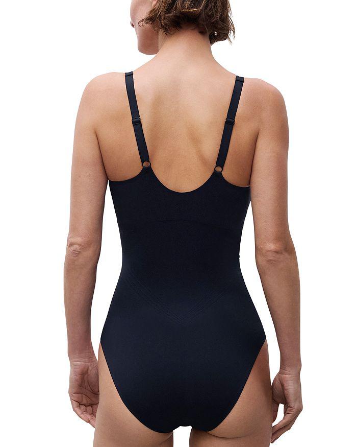 Chantelle Smooth Comfort Sculpting Bodysuit