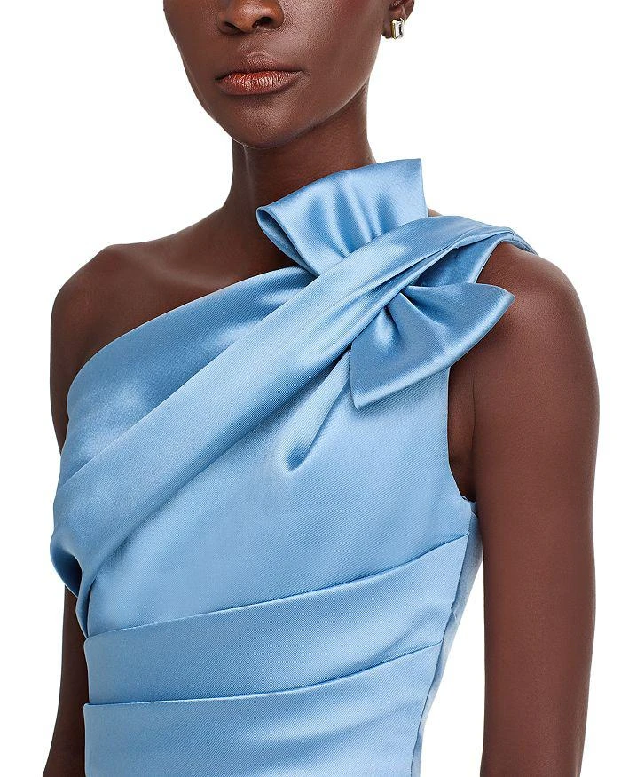 Amsale One Shoulder Bow Gown 6