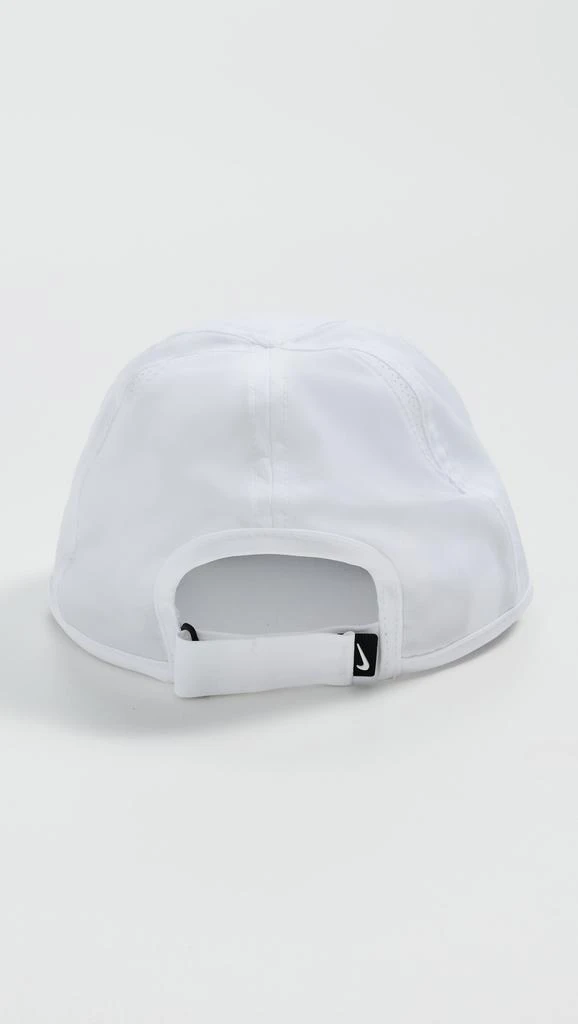 NIKE Unstructured Featherlight Hat 2
