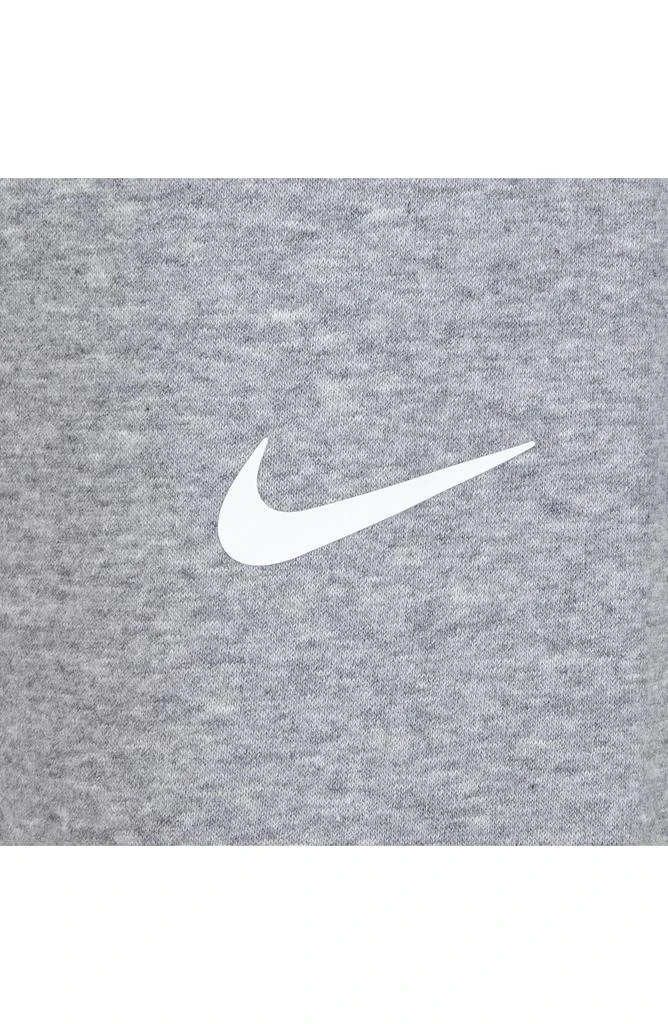 NIKE Kids
 Fleece Pullover 
Joggers Set 8