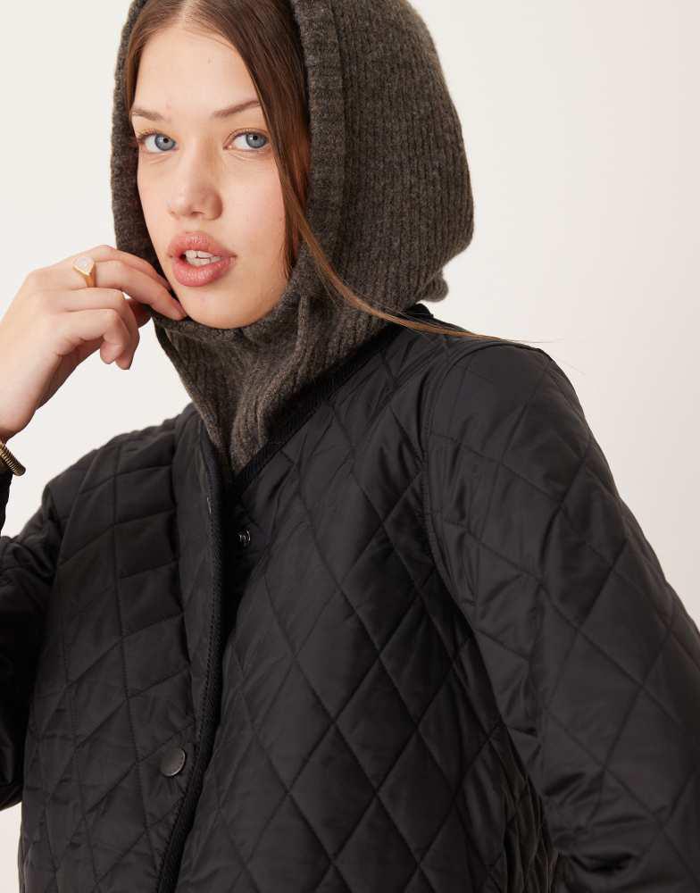 Barbour Barbour Women's Round Collar Quilt jacket in black