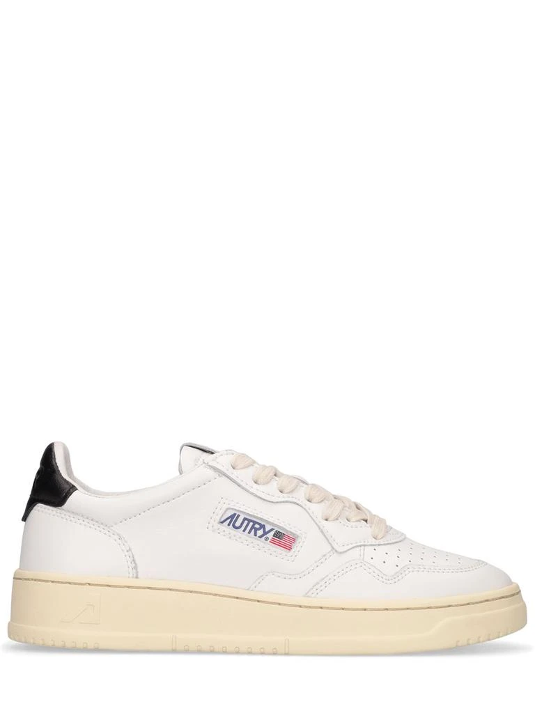 Autry Medalist Low Sneakers 1