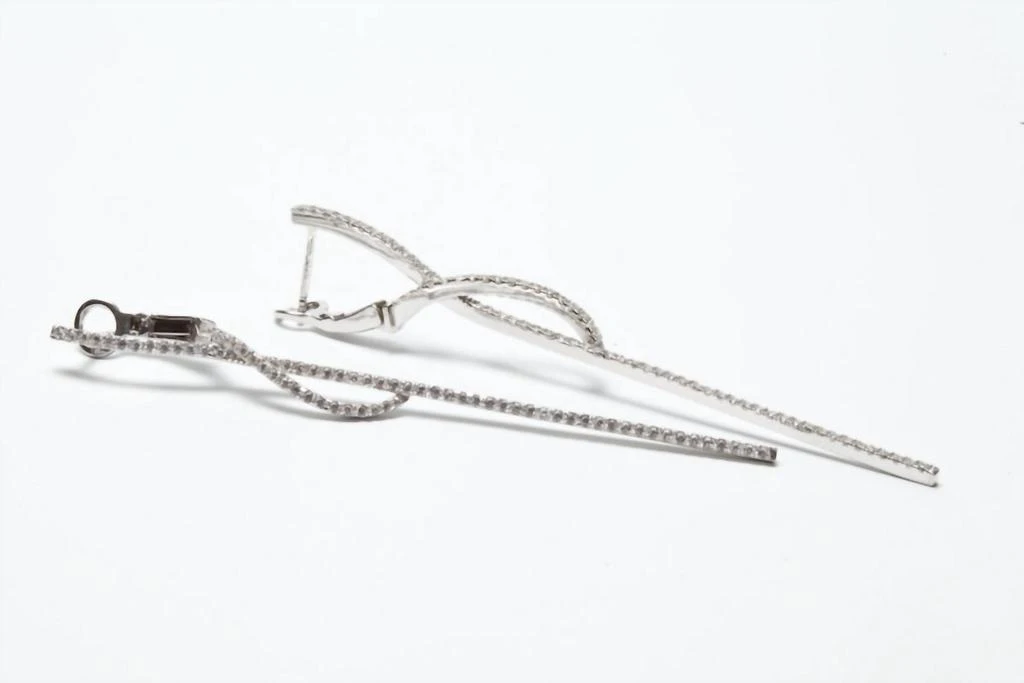 Avenue Chic Avenue Chic - Women
s Infinity Long Bar Earrings 2