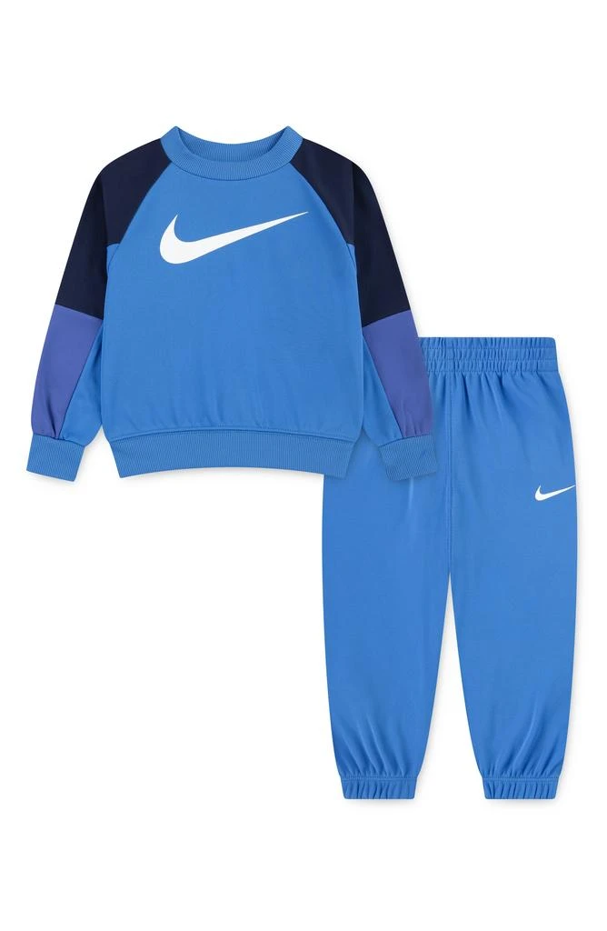 NIKE Kids' Lifestyle Essentials Pullover & Joggers Set