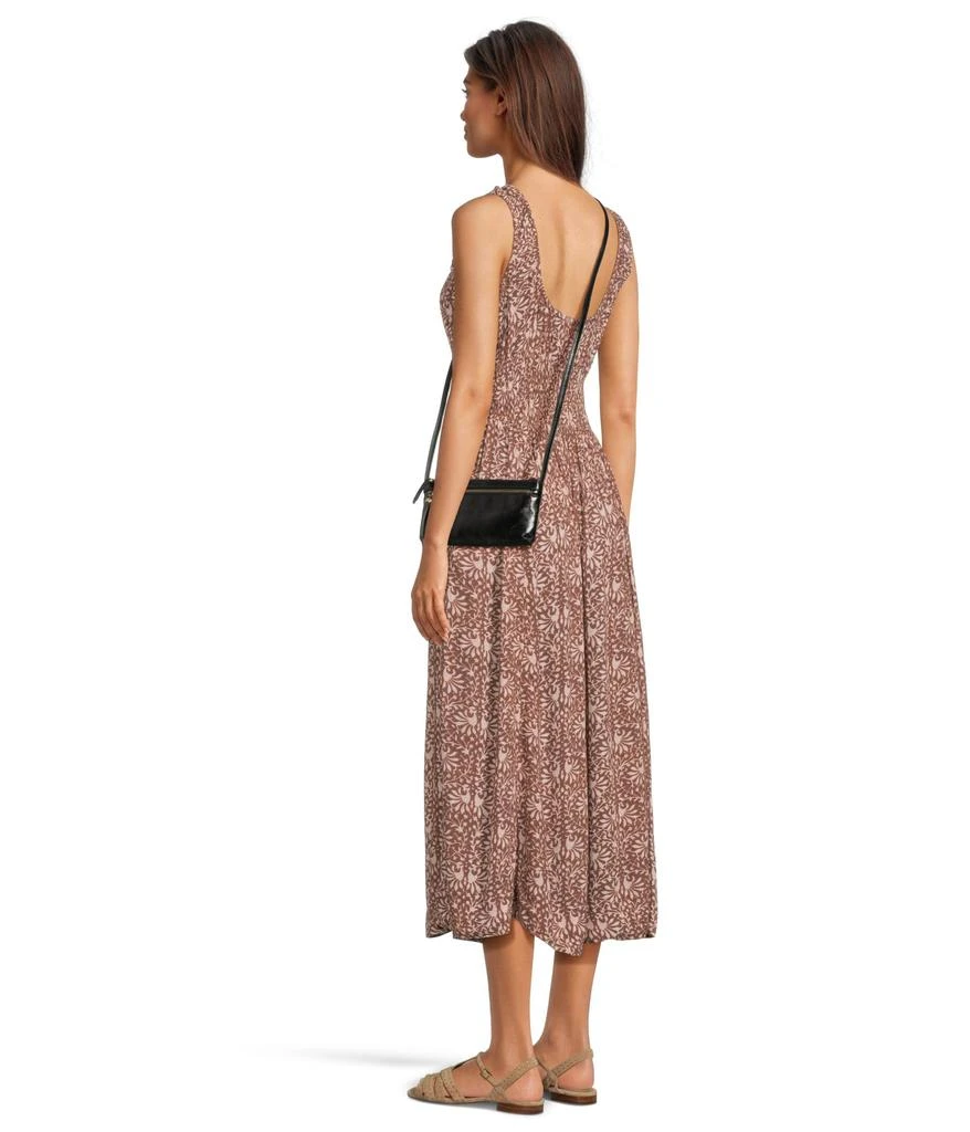 Hobo Cara Crossbody 7