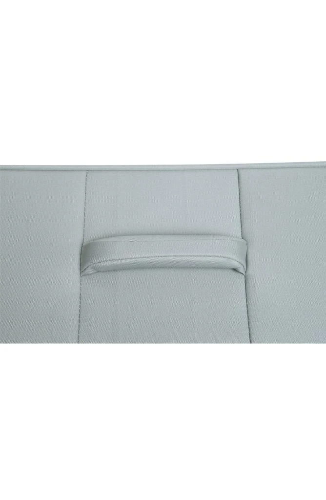 it luggage Compartment 27-Inch Softside Spinner Luggage 8