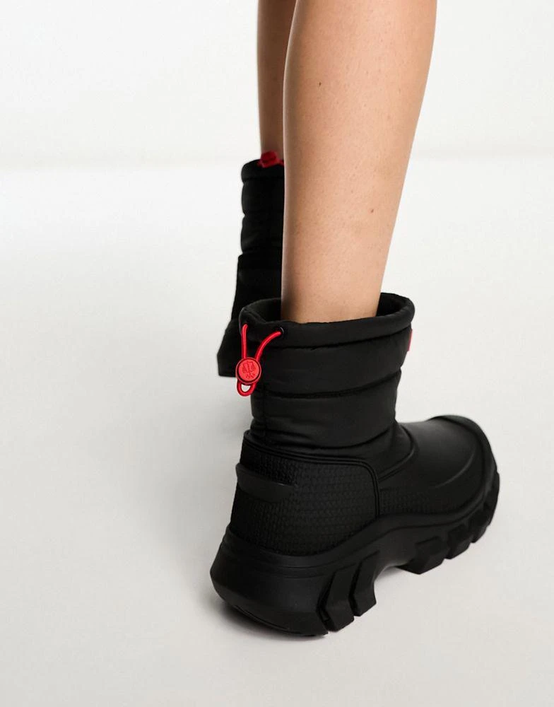 Hunter Hunter intrepid short snow boot in black 4