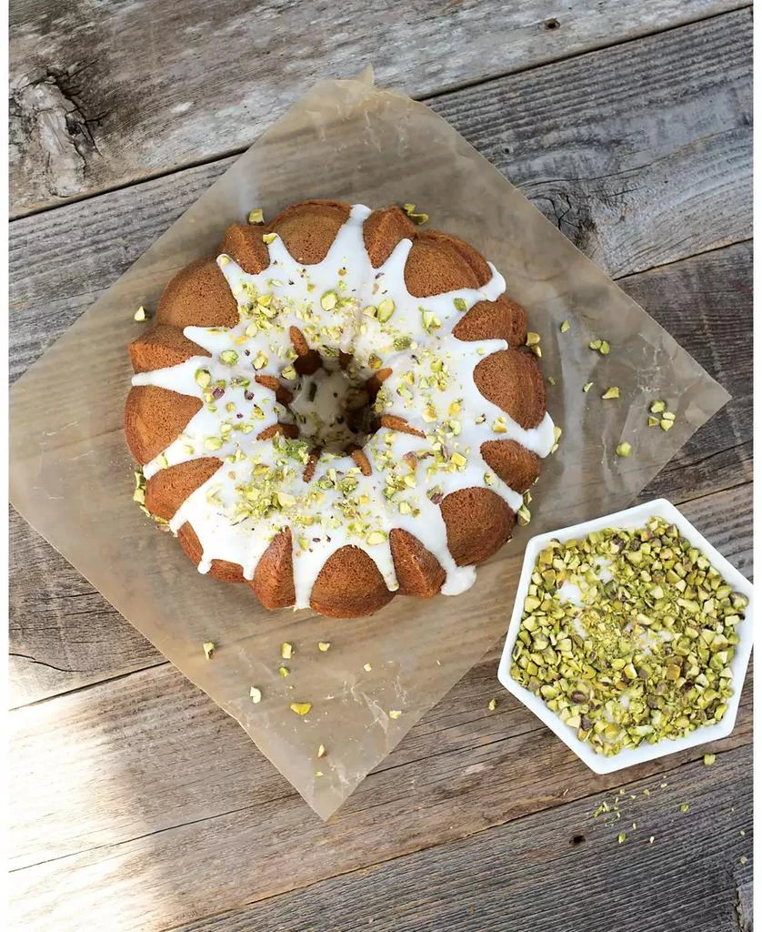 Nordic Ware Copper Cast Bundt Pan 2