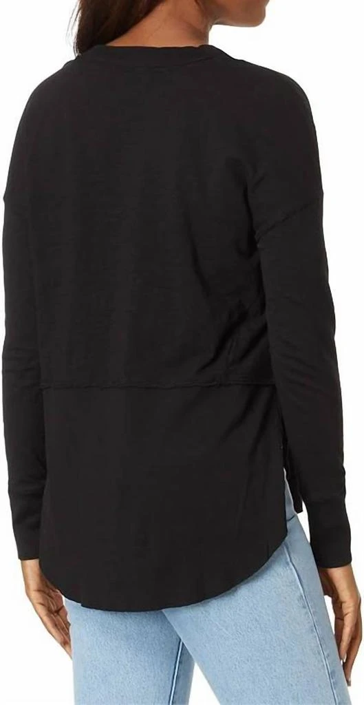 Bobi Bobi - Shirred Sleeve Split Neck Tee 2