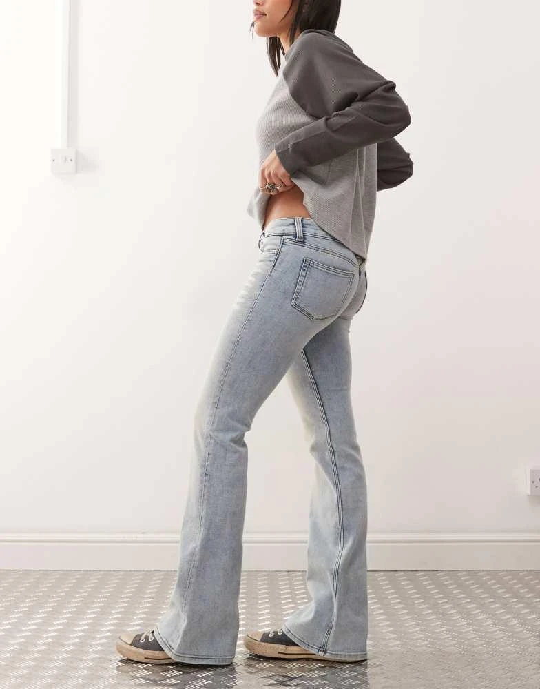 Cheap Monday Cheap Monday Booty Bei stretch low rise bootcut jeans in US light blue wash 3