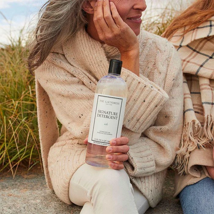 The Laundress Signature Detergent Isle 4