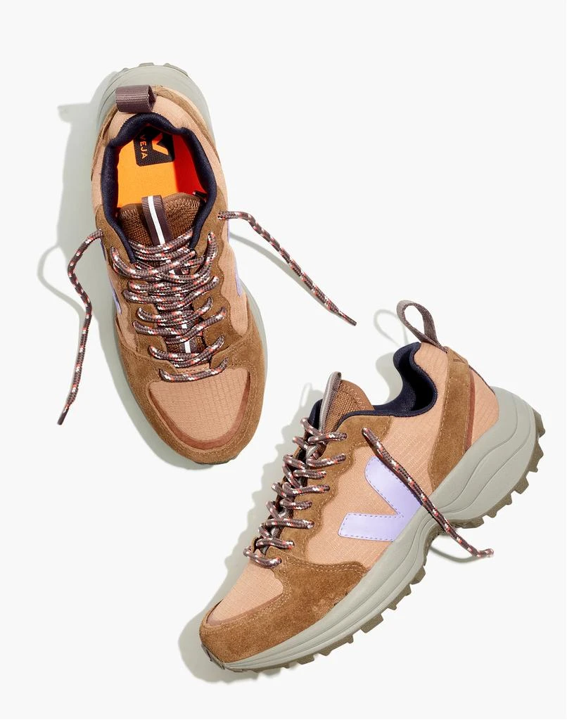 Veja Suede Venturi Sneakers in Petale 1