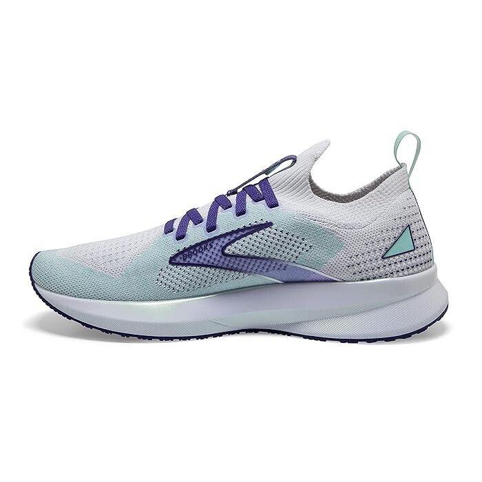Brooks Brooks Levitate Stealthfit 5 120359-1B-127 Women White Navy Running Shoe EEE1511