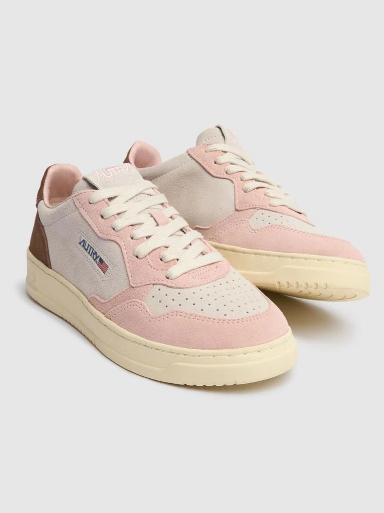 AUTRY Medalist Low Sneakers 1