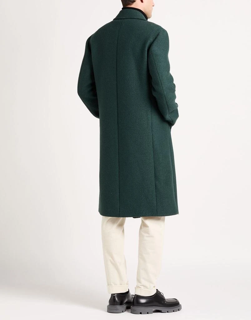 Drôle de Monsieur Coat 3