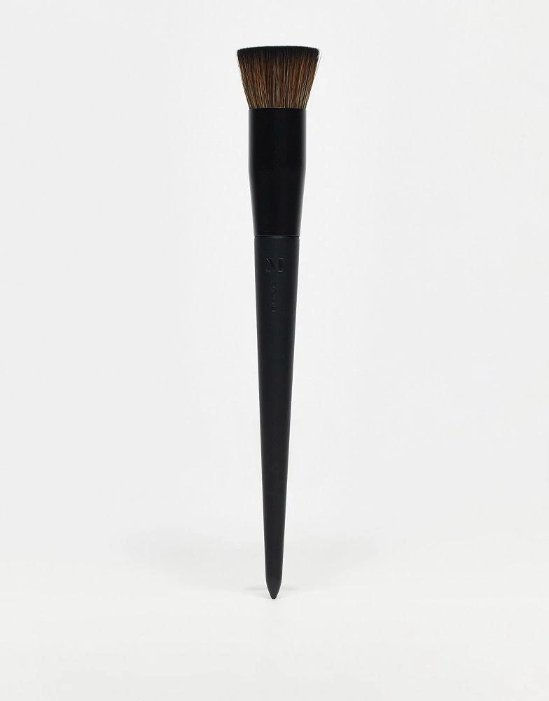 MORPHE Morphe V100 Flat Top Primer and Foundation Brush 1