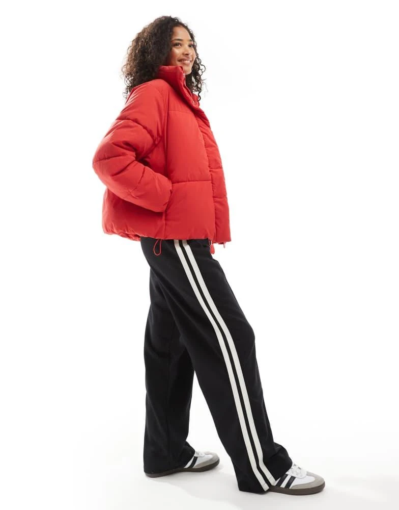 Pull&Bear Pull&Bear padded puffer jacket in deep red 3