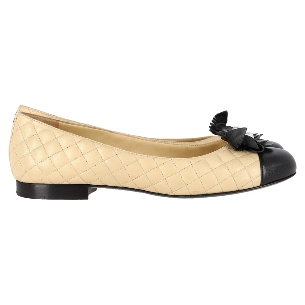 Chanel Flower-Embellished Quilted Ballet Flats in Nude Leather 1