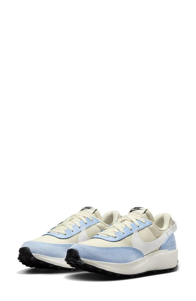 NIKE Waffle Debut Sneaker 1