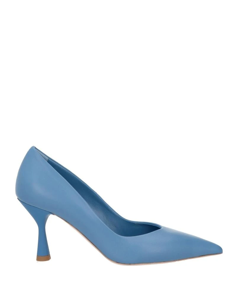 SARA SCHEKER Pump 1