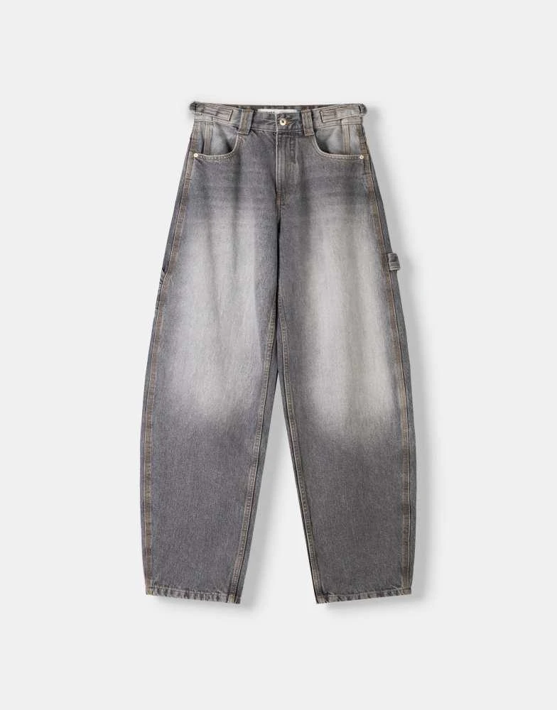 Bershka Bershka adjustable balloon fit carpenter jeans in light grey 2