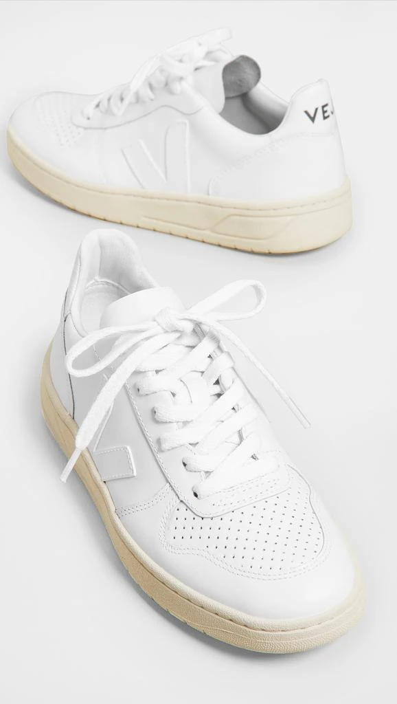 Veja V-10 Lace Up Sneakers 5