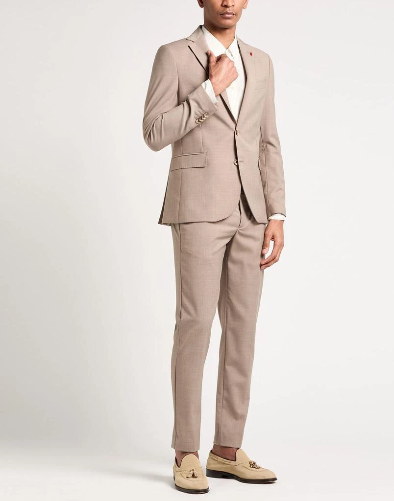 MULISH Suits 2