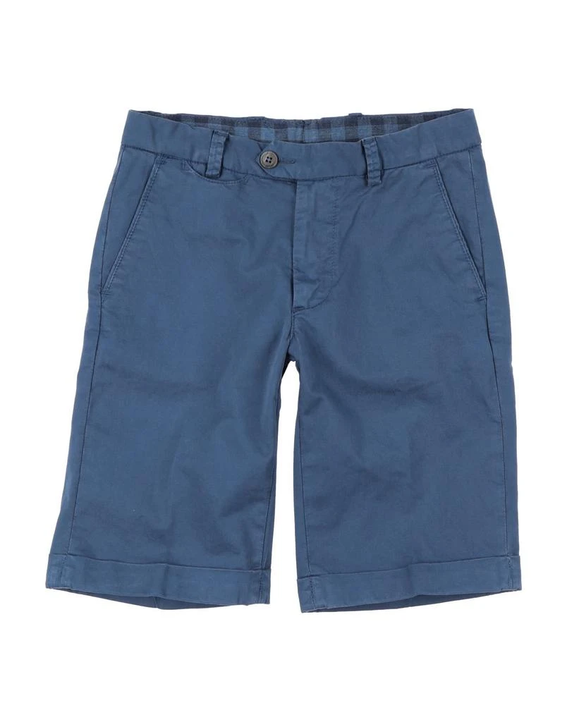 HEROS Shorts 
Bermuda