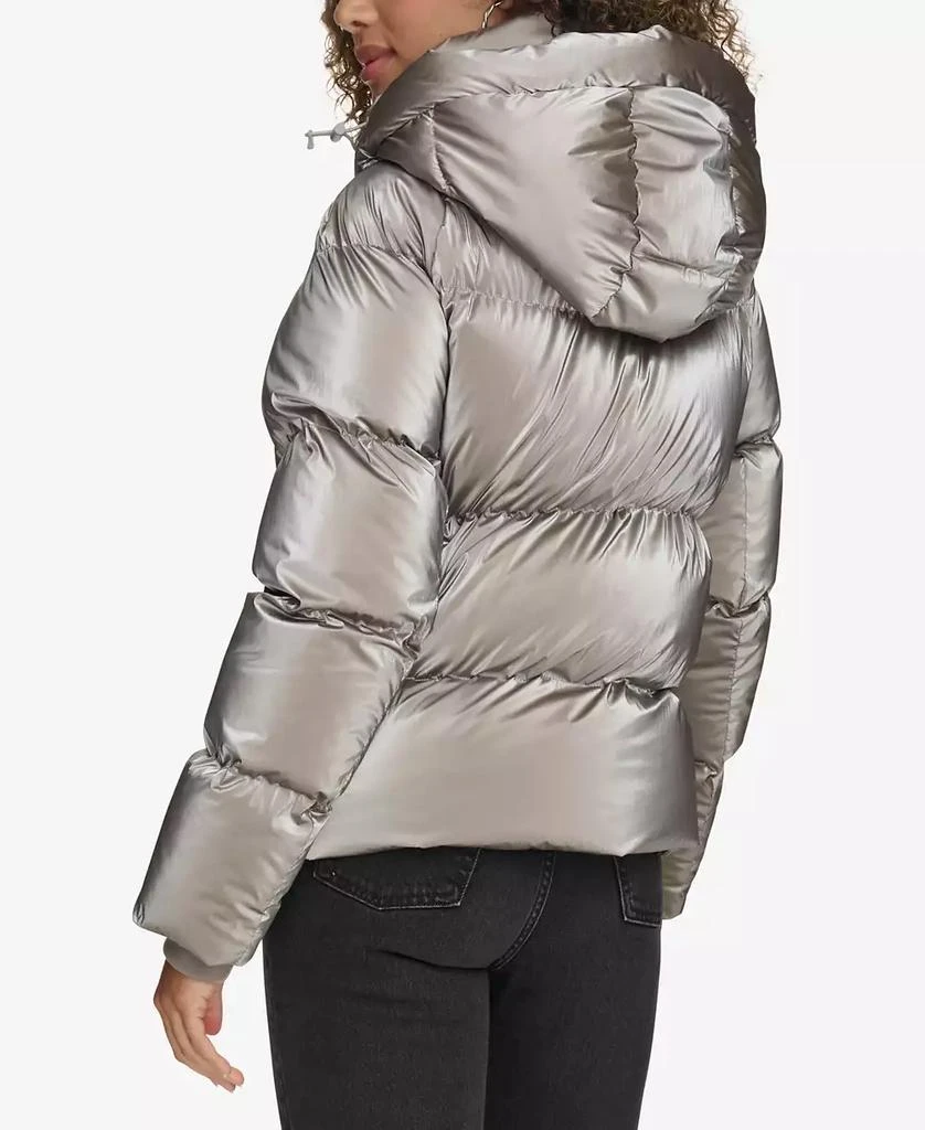 Levi
s Women
s Quilted Hooded Puffer Jacket 3