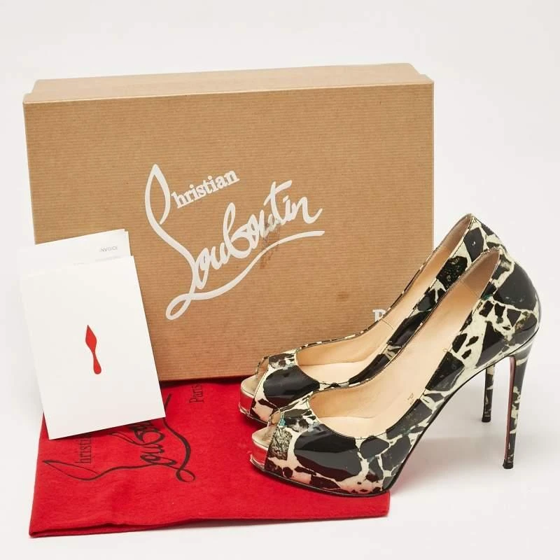Christian Louboutin Christian Louboutin Black/Cream Printed Patent Leather New Very Prive Pumps Size 35 9