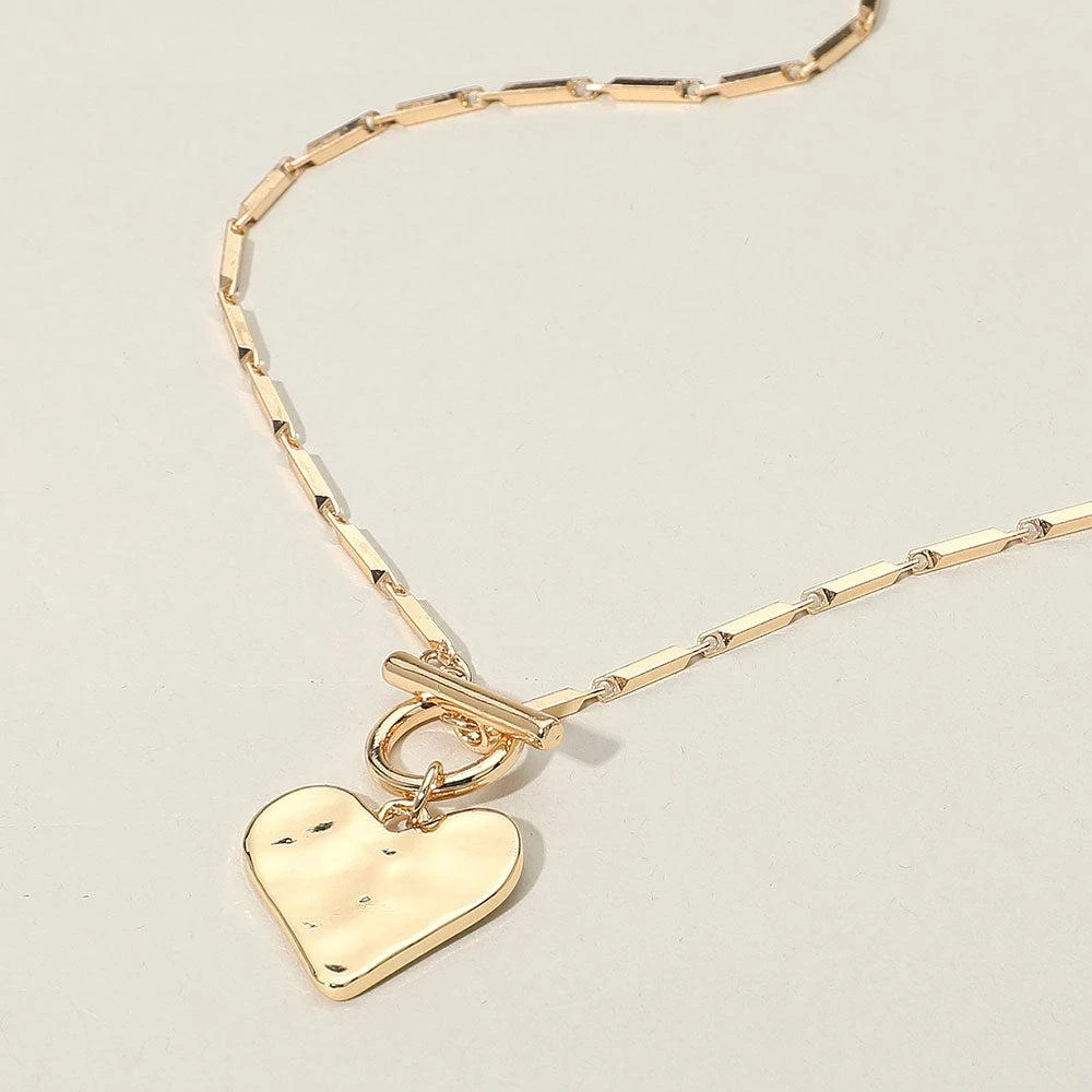 FASHNZFAB Hammered Metal Heart Pendant Toggle Necklace