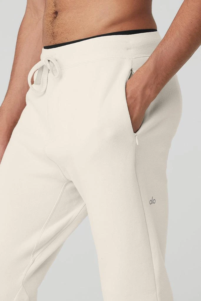 Alo The Triumph Sweatpant - Bone 4