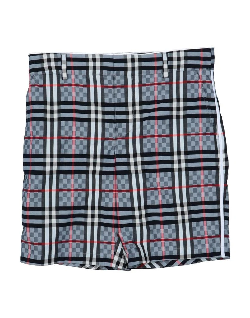 Burberry Shorts 
Bermuda