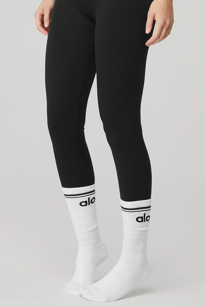 Alo Women
s Throwback Barre Sock - Black/White 3