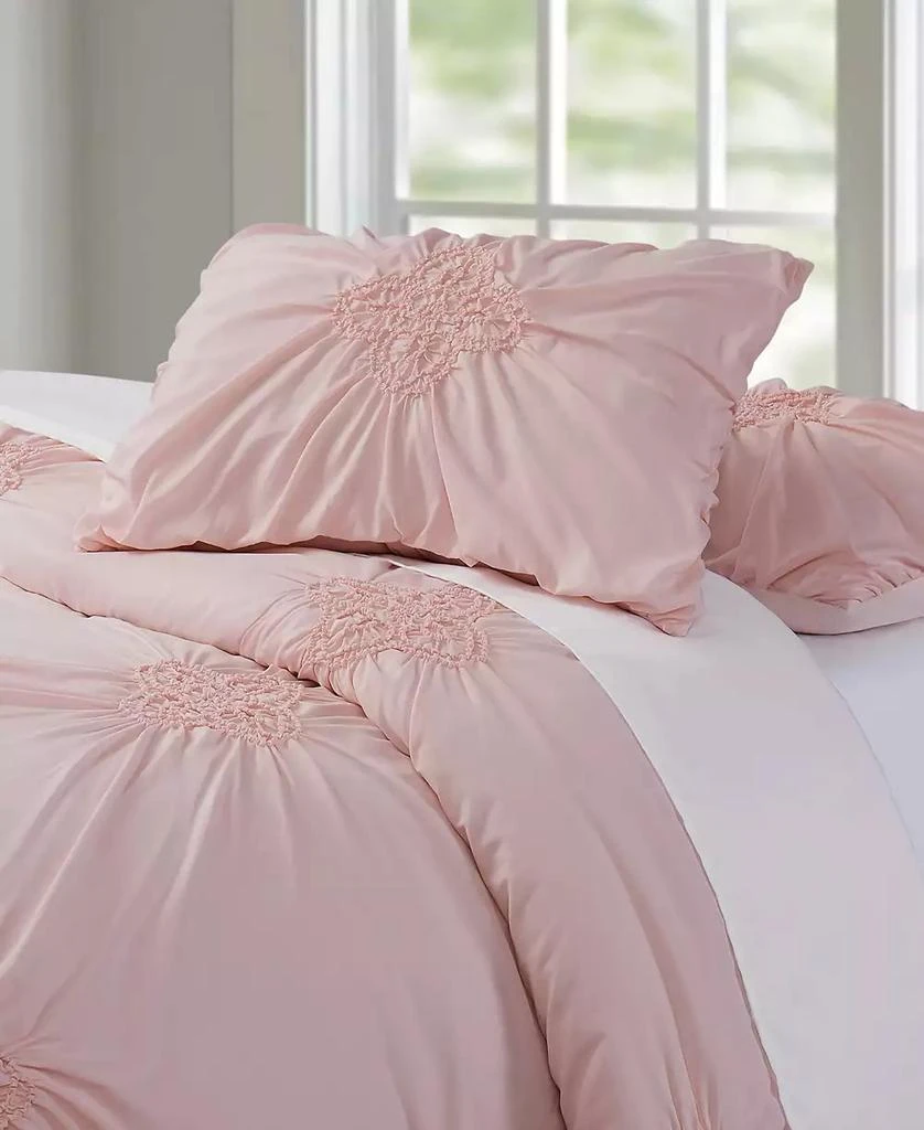 Christian Siriano New York Christian Sirano New York Georgia Rouched 3 Piece Comforter Set 4