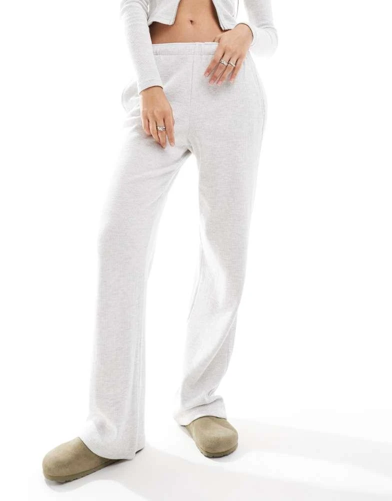 Bershka Bershka wide leg co-ord waffle joggers in grey 2