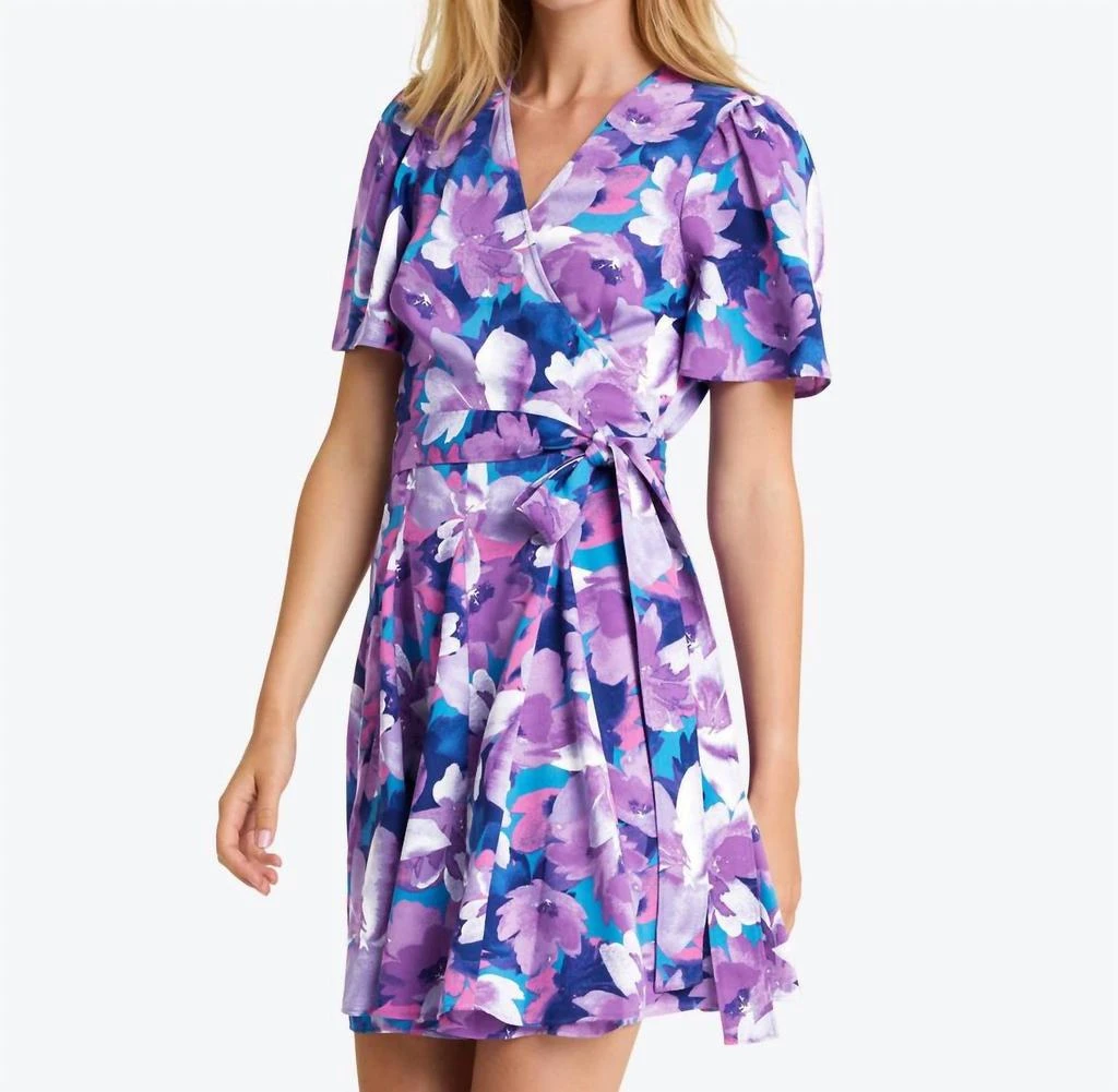 Shop Draper James - Wendy Wrap Dress on Sale at BeyondStyle Get 66% Off Draper James - Wendy Wrap Dress with Limited-Time Flash Deals, Exclusive Discounts, and Special Offers. Enjoy Unbeatable Shop Draper James - Wendy Wrap Dress on Sale at BeyondStyle Get 66% Off Draper James - Wendy Wrap Dress with Limited-Time Flash Deals, Exclusive Discounts, and Special Offers. Enjoy Unbeatable