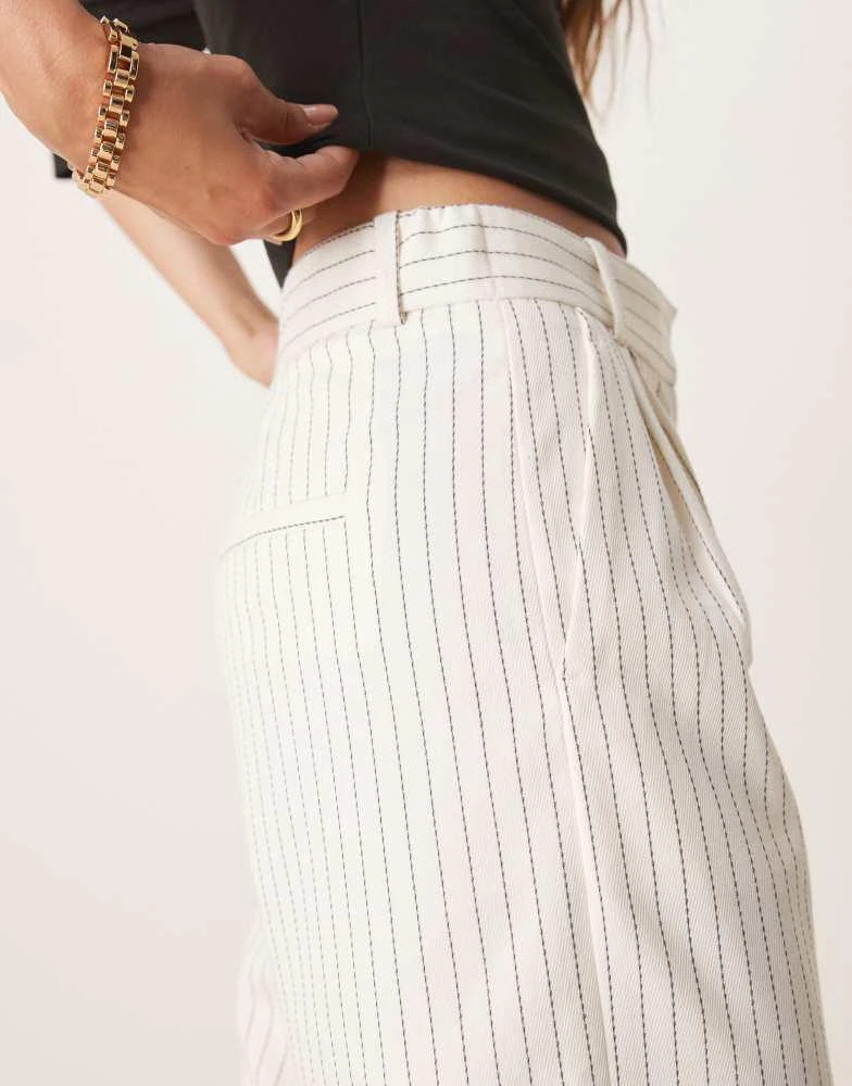 Abercrombie & Fitch Abercrombie & Fitch ultra high rise tailored trousers in cream pinstripe 2