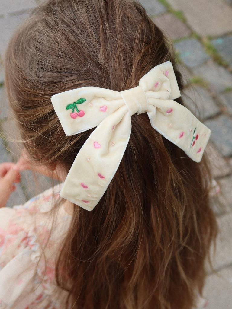 Konges Slojd Girls Velvet Bow Pearly Hair Clip in Ivory